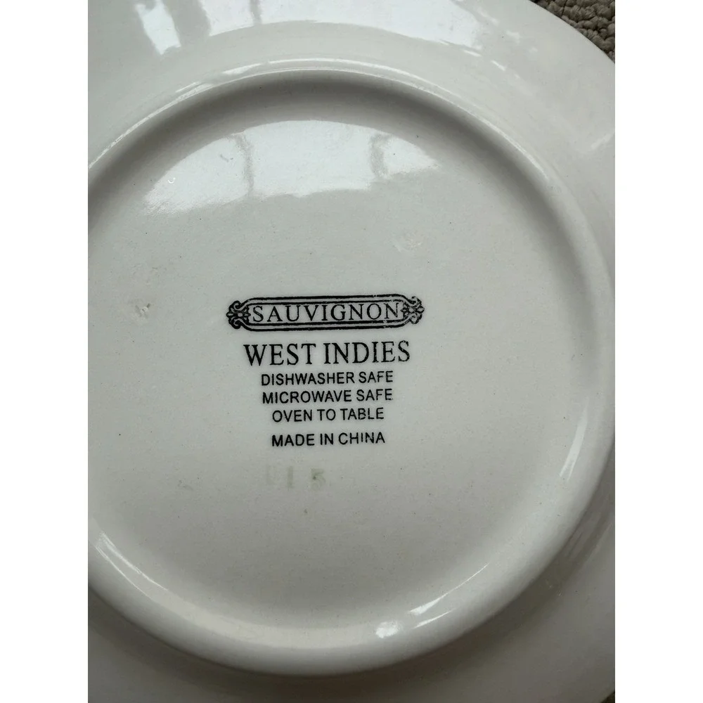 Sauvignon West Indies Tuscan Yellow Green Palm Tree Stoneware Salad Plate
